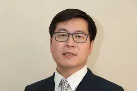 全国人大代表姚劲波建议：进一步降低公积金缴纳比例图片