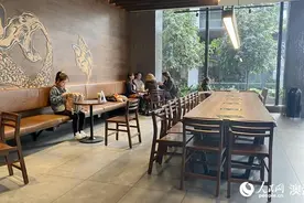 澳大利亚餐饮商场等公共场所恢复运营图片
