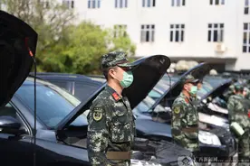 武警南宁支队驾驶员日常工作图片