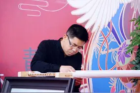 一席地刺绣艺术馆绣郎席建勋之艺术人生图片