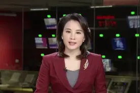 上海：无接触！无人车寄件服务高校“上线”视频封面