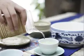 港媒：中国人对热水的喜爱令外国人很费解图片