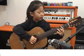 外国网友疯狂膜拜的6岁中国女孩！大神主动来伴奏，维密超模求认识图片