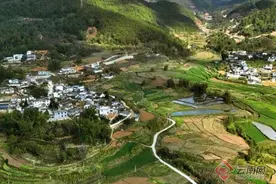 云南宁洱：民族团结一家亲 温泉盛开幸福花图片