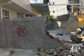 揭阳空港区砲台镇：强力推进“三清三拆”携手共建美丽乡村图片
