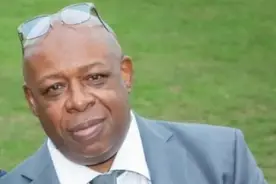 又一起！英国出租司机被拒付车费的乘客吐口水，数周后感染新冠肺炎去世图片