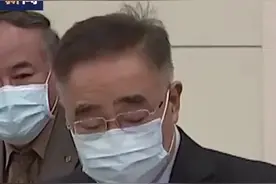 两会现场他们流下的泪水，全中国都感同身受图片