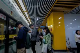 民法典草案｜人格权编：加强个人信息和隐私保护视频封面