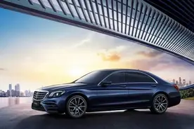 S+G=梅赛德斯-奔驰GLS 450？| CAR REVIEWS图片