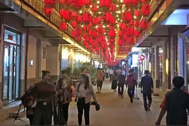 聚焦潍坊夜经济：三更灯火不曾收 玉脍金齑满市楼图片