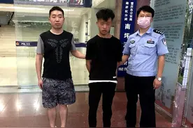 职工宿舍内行窃盗走六部手机逃至重庆 成渝警方联手短短一小时将他抓获图片