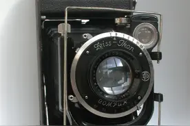 罕见的德国蔡司ZEISS LLOYD 510/17折叠皮腔照相机图片