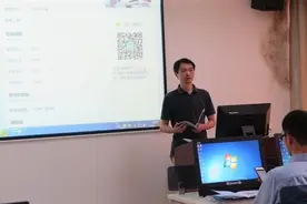 从孩子学琴获得灵感，带队设计产品获全国二等奖，疫情期间他依然在坚持优化图片