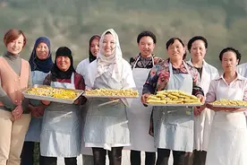 胡润发布《企业社会责任白皮书》民企成精准扶贫重要力量图片