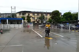 莆田仙游开展“美团骑手”专场二轮摩托车驾驶证考试图片