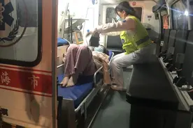 你最喜欢什么颜色？事故现场，交警为啥要和女伤者尬聊40分钟图片