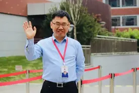 老师，我回来啦！经过133天的离别，济南托马斯学校喜迎开学图片