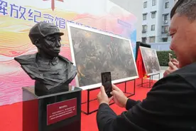 上海解放纪念馆今再燃“四史”红色文化宣讲“烽火”图片