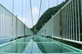 新晋网红景点“天空之镜”遭网友吐槽！大型翻车现场不忍直视图片