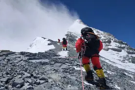 从北坡登顶珠峰，将经历什么？登顶成功就能得出珠峰确切身高吗？图片