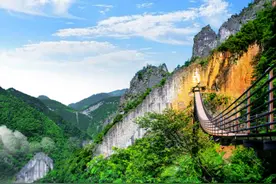 武陵山大裂谷5月30日全线盛装开放图片