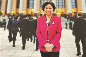 全国人大代表孙伟谈推动高校开设传统文化课：探索中西医结合教育 培养国际化中医药人才图片