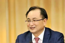 专访济宁市委书记傅明先：抢抓新基建风口，赋能制造强市建设图片