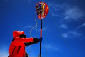 登峰测极 何时能知道珠峰新“身高”？图片