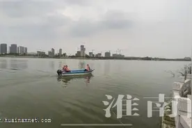 中央公园喊停“野钓”图片