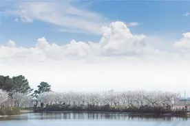 在家看天下·每日一景丨溧阳曹山：“醉”美赏景地图片