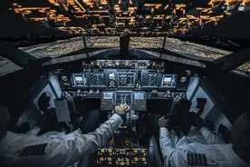 6月18日起，杭州萧山机场“双跑道”独立运行，两架飞机可以同时起降图片