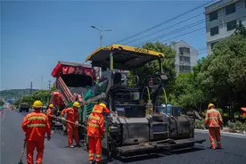 新昌527国道“白改黑”项目推进迅速图片