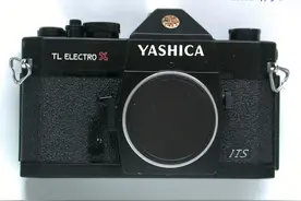 世界首台取景器中内置测光指示单反照相机：日本雅西卡TL Electro-X图片