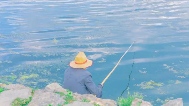 夜读 | 什么是“自律”？就是将这两件事做到极致