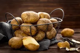 发了芽的土豆也别扔！它还有这么多神奇的“妙用”……图片