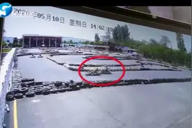 17岁花季少女正玩卡丁车，下一秒悲剧发生让全家人崩溃图片