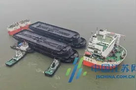 下潜16米，“华海龙”在南通锚地完成半潜作业图片