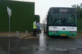 武汉597路公交线路调整，填补汉阳车友路公交空白图片