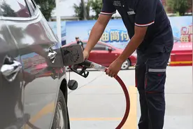 怀疑加油站加油量不准？检测人员告诉你怎么处理视频封面