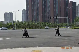 燃爆！武安特警实战演习似警匪大片！！！图片
