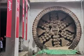 下穿500米复杂地层，6台盾构一天掘进90米，6号线二期工程再迎两个重要节点图片