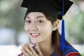 还记得《一不小心爱上你》中的秦米粒吗？她现在长这样图片