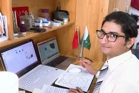 “我始终相信中国！”，中南大留学生留在武汉顺利通过博士毕业论文答辩图片