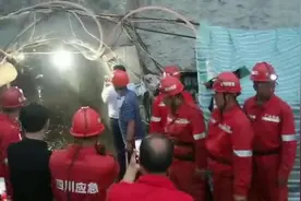 176小时紧急救援，被困3人全部获救图片