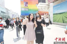 “网红”带您“云逛”沈阳百年老街太原街拉动消费图片