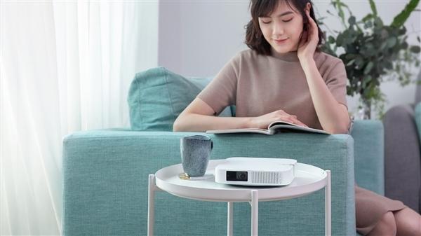 2019年卖最火的无屏电视 极米Z6史低：到手价2299