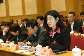 为了“山货出山”这位全国人大代表扎根农村电商20年图片