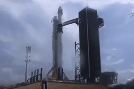超级明星：SpaceX的龙飞船和它身上的黑科技图片