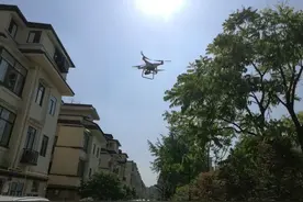 杭州这个小区，为啥总有“无人机”盘旋在房子上空图片