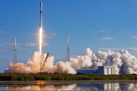 创造新的航天历史！SpaceX首次载人火箭发射成功图片